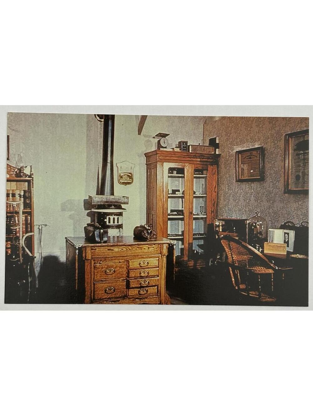 Vtg Postcard Office of Pioneer Minden Doctor Harold Warp Pioneer Village NE  E-8